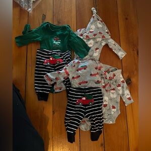 Christmas TWINS 2025 three matching out fits 3 months two hats unisex clean